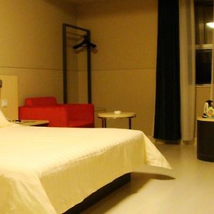 Zero Pressure Double Room